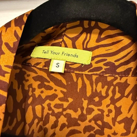 Tell Your Friends 100% Silk Patterned Kimono - Picture 8 of 9